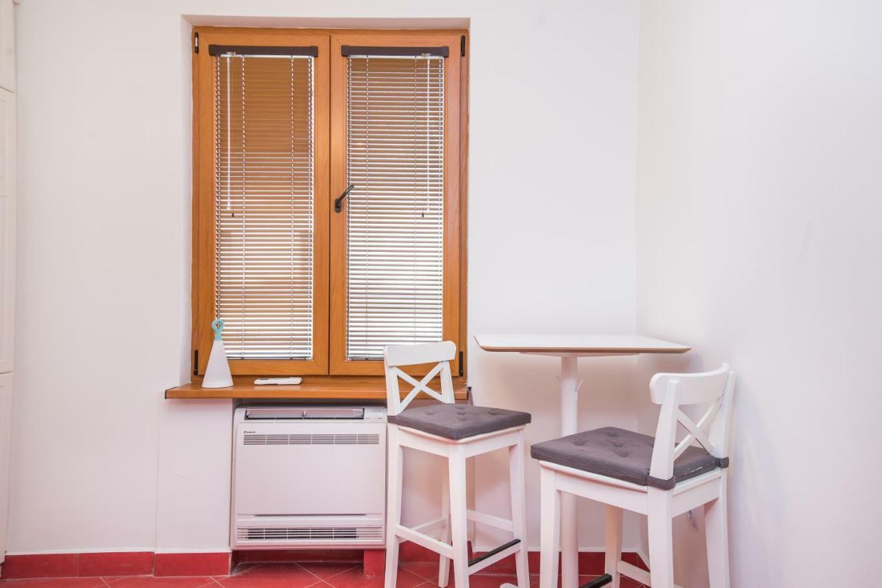 Designer & Luxurious, Business, One Bedroom Apartment In Top Central Sofia By Flat Mаnager Exteriör bild